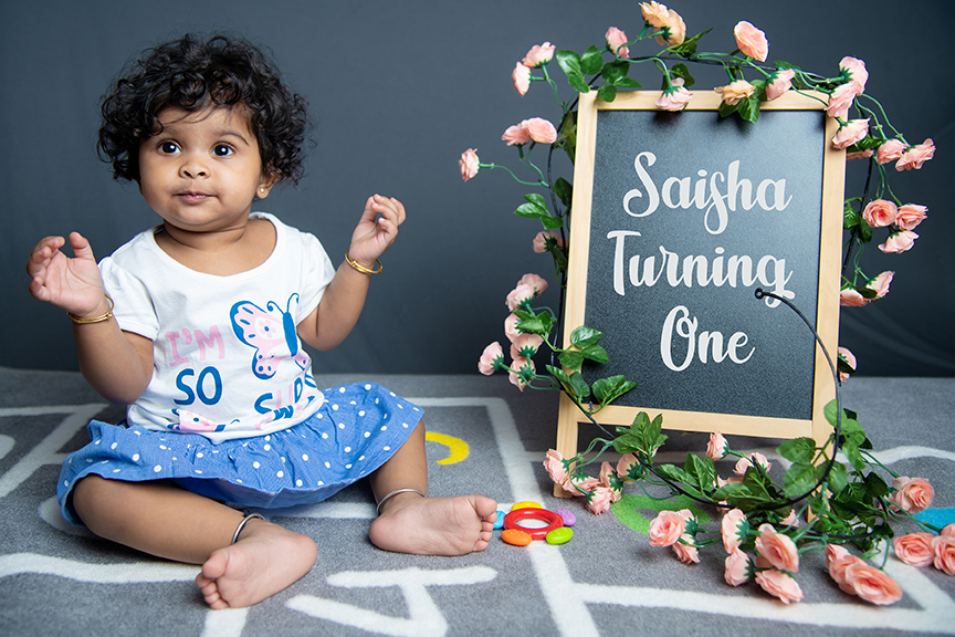 Saisha Baby Shoot | 9 Months